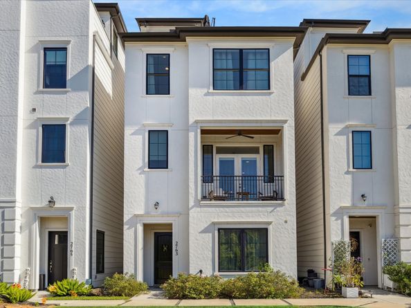 2763 Freund Street, Houston TX 77003