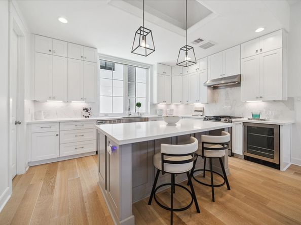 2763 Freund Street, Houston TX 77003