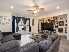 7334 Anzac Street, Houston TX 77020