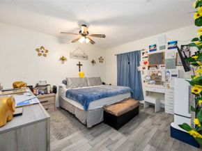 7334 Anzac Street, Houston TX 77020
