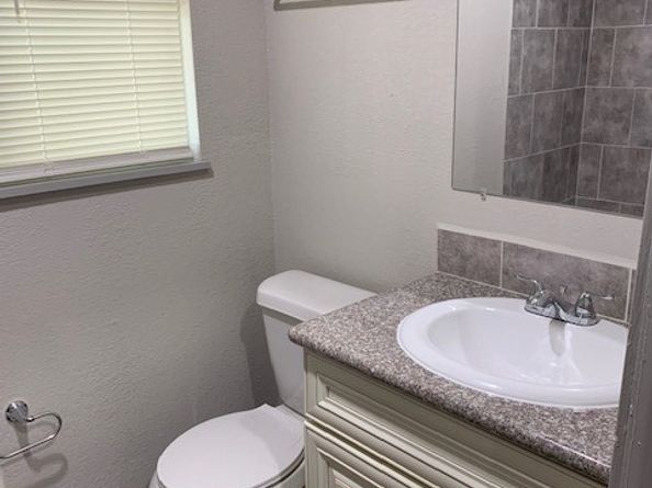 5244 Enyart Street, Houston TX 77021