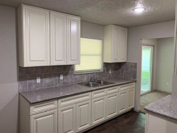 5244 Enyart Street, Houston TX 77021
