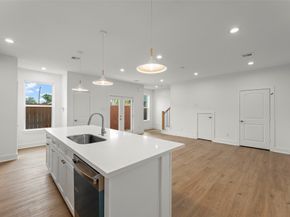 1475 Ferguson Way, Houston TX 77088