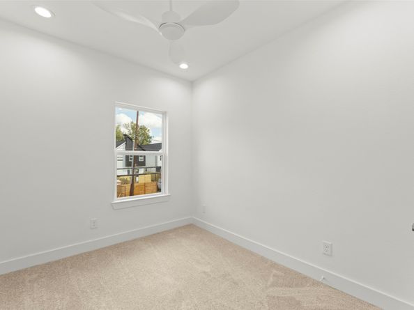 1475 Ferguson Way, Houston TX 77088