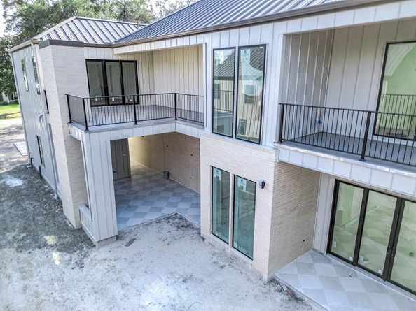 408 W 30th Street, Houston TX 77018