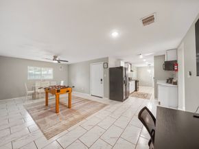 1337 Conrad Sauer Drive, Houston TX 77043