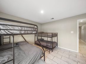 1337 Conrad Sauer Drive, Houston TX 77043