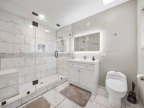 1337 Conrad Sauer Drive, Houston TX 77043