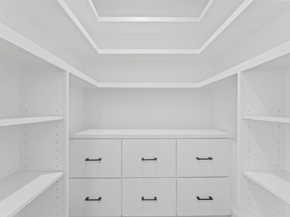 6711 Housman Street, Houston TX 77055