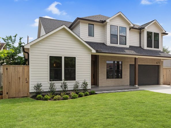 6711 Housman Street, Houston TX 77055