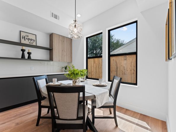 6711 Housman Street, Houston TX 77055