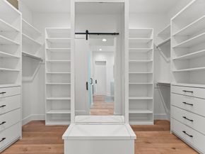 6711 Housman Street, Houston TX 77055