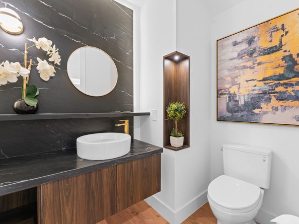 6711 Housman Street, Houston TX 77055