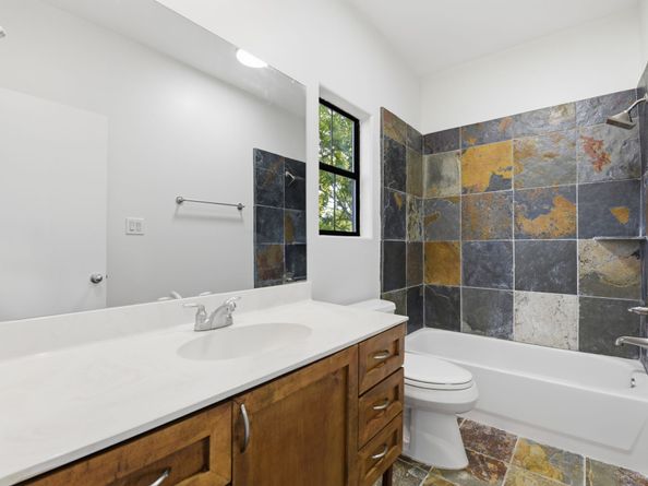 2028 Tuam Street, Houston TX 77004