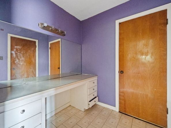 8622 Dover Street, Houston TX 77061