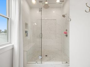 1027 Peddie Street, Houston TX 77009