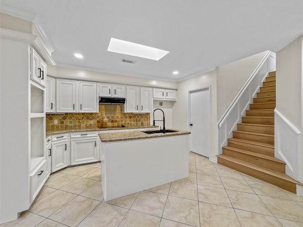 7519 Teal Run Drive, Houston TX 77071