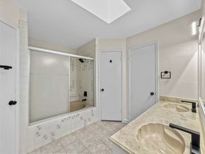 7519 Teal Run Drive, Houston TX 77071