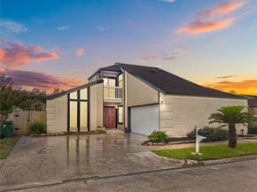 7519 Teal Run Drive, Houston TX 77071