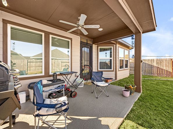 21614 Wave Hollow Drive, Cypress TX 77433