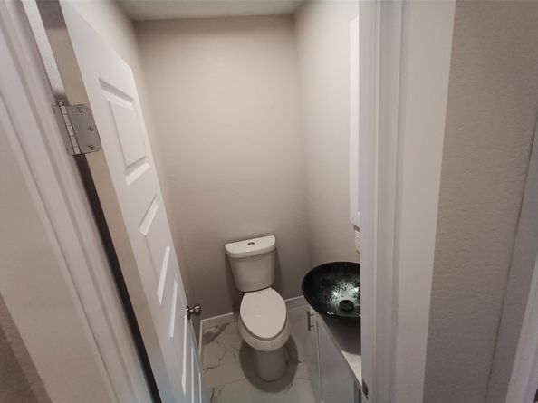 7415 El Paso Street, Houston TX 77020