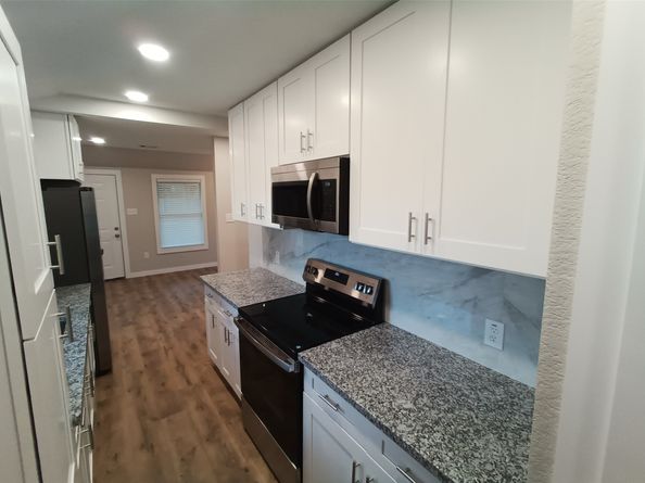 7415 El Paso Street, Houston TX 77020