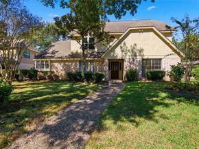 12126 Normont Drive, Houston TX 77070