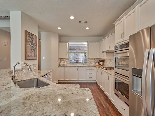 23 Fortuneberry Place, The Woodlands TX 77382