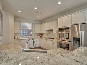 23 Fortuneberry Place, The Woodlands TX 77382