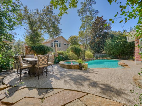 23 Fortuneberry Place, The Woodlands TX 77382