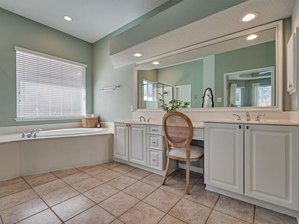 23 Fortuneberry Place, The Woodlands TX 77382