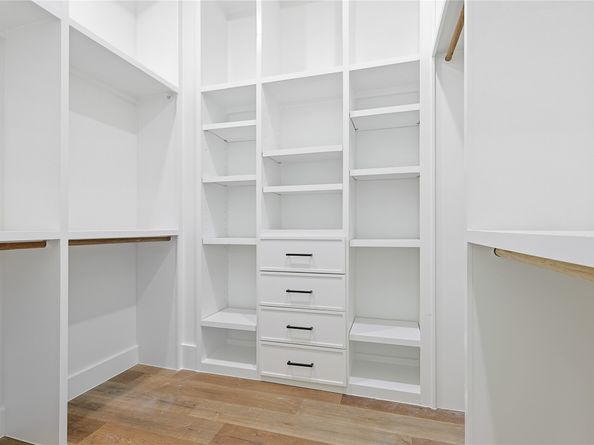 4525 Walker Street, Houston TX 77023