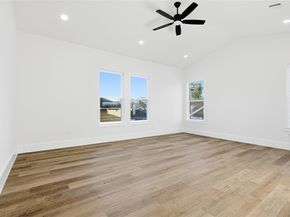 4525 Walker Street, Houston TX 77023