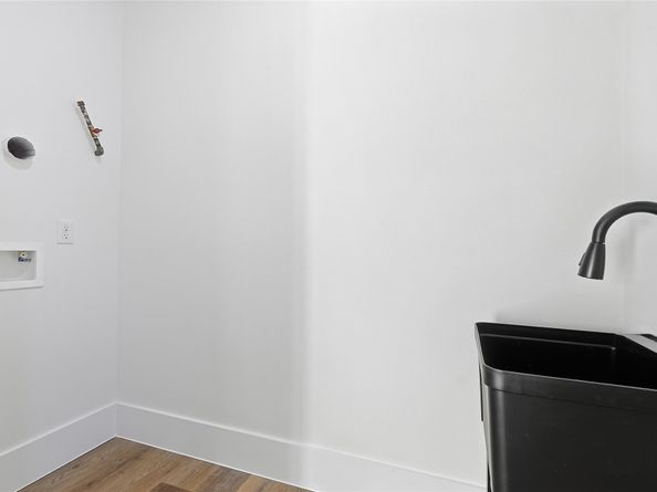 4525 Walker Street, Houston TX 77023