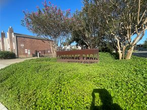 3900 Woodchase Drive 50, Houston TX 77042