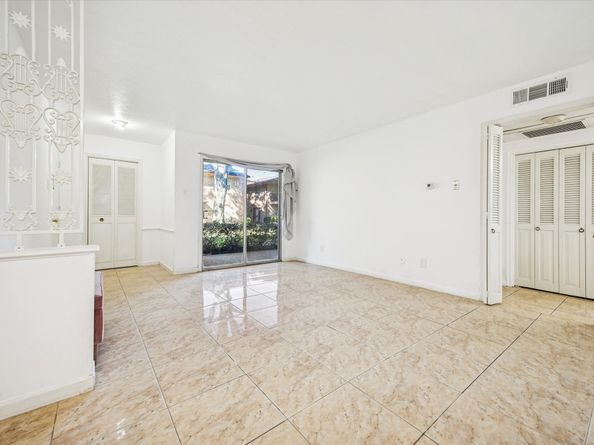 7600 Burgoyne Road 143, Houston TX 77063