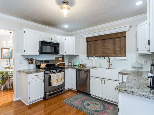 16502 Rainbow Lake Road, Houston TX 77095