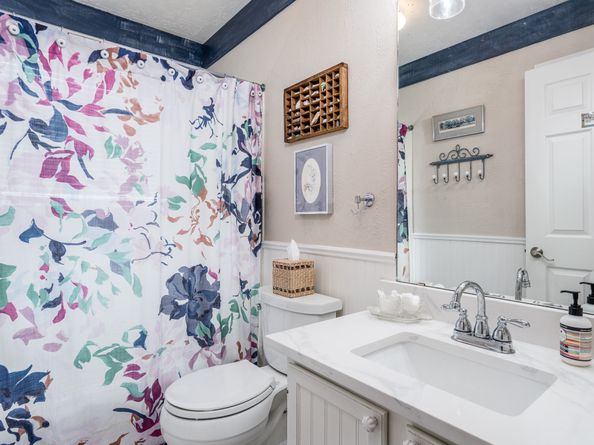 16502 Rainbow Lake Road, Houston TX 77095