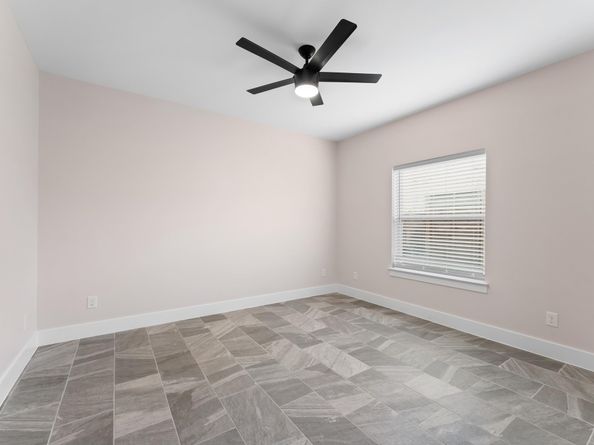 1908 Dismuke Street A, Houston TX 77023