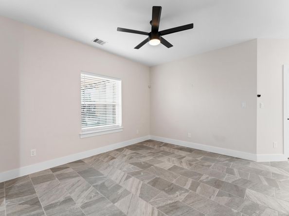 1908 Dismuke Street A, Houston TX 77023