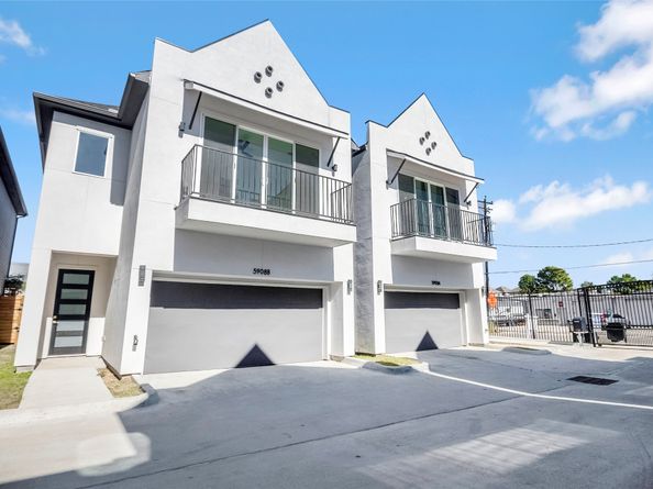 5908 St Augustine Street C, Houston TX 77021