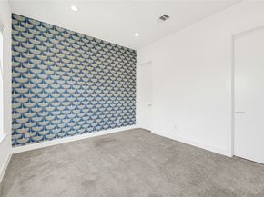 449 W 25th Street C, Houston TX 77008