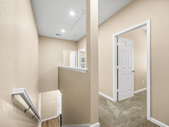 6719 Roanoke Street, Houston TX 77028