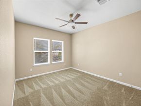 6719 Roanoke Street, Houston TX 77028