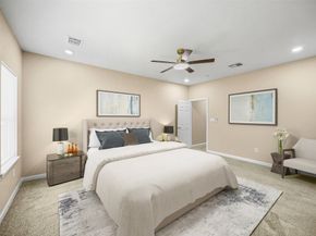 6719 Roanoke Street, Houston TX 77028