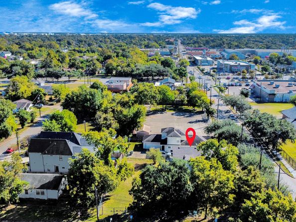 5303 Lyons Avenue 4, Houston TX 77020