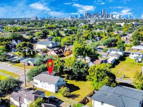 5303 Lyons Avenue 4, Houston TX 77020