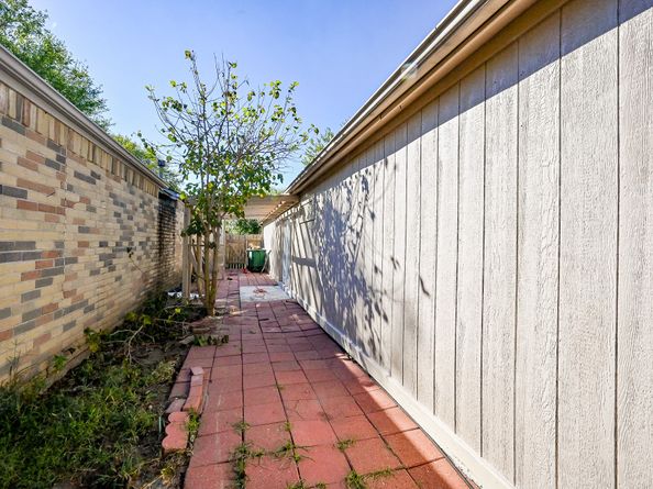 13814 Peach Hollow Lane, Houston TX 77082