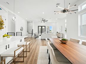 1913 Hoskins Drive H, Houston TX 77080