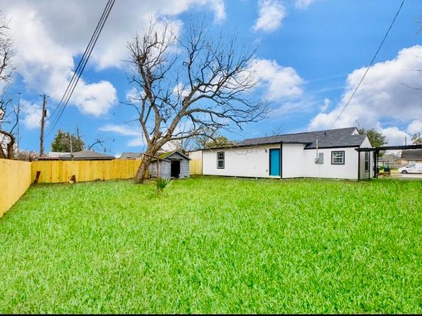 7703 Mchenry Street, Houston TX 77087